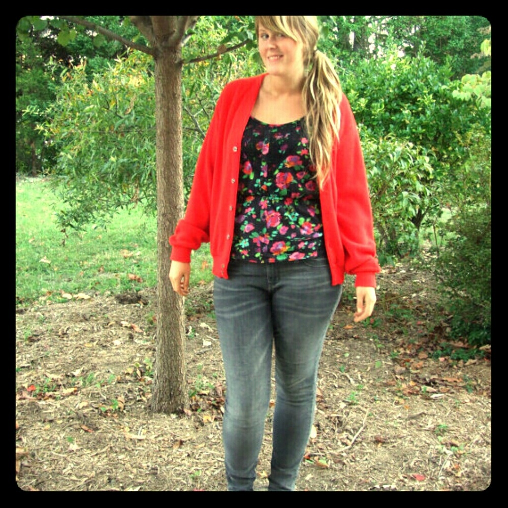 Vintage bright Red slouchy button up cardigan size Med